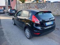 Usata Ford Fiesta 75 CV (55 kW) 2017 Nero Berlina