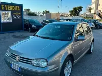 Usata VW Golf IV 101 CV (74 kW) 2003 Grigio Berlina