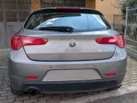 Usata Alfa Romeo Giulietta 105 CV (77 kW) 2015 Grigio Utilitaria