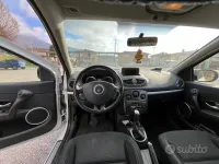 Usata Renault Clio 58 CV (42 kW) 2011 Bianco Utilitaria