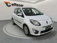Usata Renault Twingo 75 CV (55 kW) 2010 Bianco Utilitaria