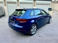 Usata Audi A3 Ambiente 110 CV (80 kW) 2015 Blu Berlina