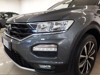 Usata VW T-Roc Style 115 CV (84 kW) 2019 Grigio SUV