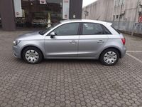 Usata Audi A1 Sportback Attraction 86 CV (63 kW) 2014 Argento Utilitaria