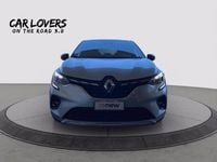 Usata Renault Captur Techno 145 CV (106 kW) 2022 Grigio chiaro SUV