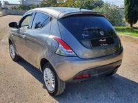 usata Lancia Ypsilon 0.9 TwinAir 85 CV 5 porte Metano Ecochic Gold usato