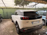 Usata Peugeot 3008 120 CV (88 kW) 2017 Bianco SUV