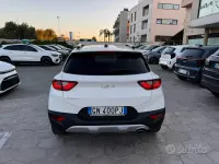 Usata Kia Stonic 95 CV (69 kW) 2023 Bianco SUV