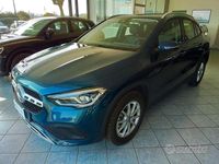 Usata Mercedes GLA200 Business 150 CV (110 kW) 2022 Blu/azzurro SUV