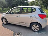 Usata Kia Venga LX 77 CV (56 kW) 2012 Grigio Utilitaria