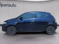 Usata Lancia Ypsilon Gold 69 CV (50 kW) 2020 Blu Utilitaria