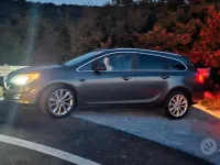 Usata Opel Astra 136 CV (100 kW) 2011 Station wagon