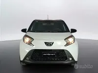 Usata Toyota Aygo X Trend 72 CV (52 kW) 2023 Grigio SUV