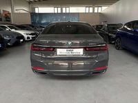 Usata BMW 745e 286 CV (210 kW) 2022 Dravitgrau metallic Berlina