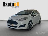 Usata Ford Fiesta ST-Line 101 CV (74 kW) 2017 Bianco Berlina