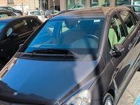 Usata Mercedes B200 140 CV (102 kW) 2009 Grigio Monovolume