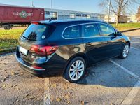 usata Opel Astra AstraSports Tourer 1.6 CDTI Cosmo