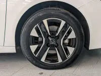 Usata Peugeot 208 Allure 101 CV (74 kW) 2025 Bianco Utilitaria