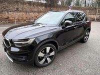 Usata Volvo XC40 Momentum 197 CV (144 kW) 2021 Nero SUV