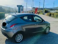 Usata Lancia Ypsilon 69 CV (50 kW) 2012 Grigio Utilitaria