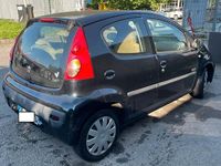 Usata Peugeot 107 68 CV (50 kW) 2007 Nero Utilitaria