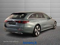 Usata Mercedes E300 Premium 313 CV (230 kW) 2024 Verde Station wagon