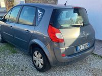 Usata Renault Scénic II 104 CV (76 kW) 2007 Argento Monovolume
