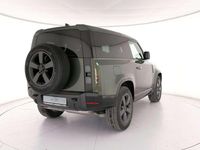 Nuova Land Rover Defender SE Dynamic 200 CV (147 kW) 2026 Verde SUV