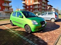 Usata Kia Picanto Spirit 61 CV (44 kW) 2005 Verde Utilitaria
