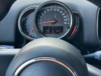 Usata Mini Cooper D 150 CV (110 kW) 2018 Verde Utilitaria