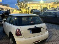 Usata Mini ONE 75 CV (55 kW) 2011 Utilitaria
