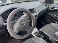 Usata Opel Astra 110 CV (80 kW) 2006 Grigio Station wagon