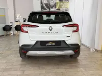 Usata Renault Captur Evolution 94 CV (69 kW) 2023 Bianco SUV