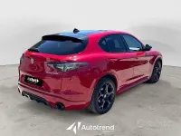 Occasion Alfa Romeo Stelvio 210 PK (154 kW) 2024 Rood SUV