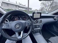 Usata Mercedes A180 109 CV (80 kW) 2016 Nero Berlina