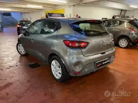 Usata Renault Clio IV 73 CV (53 kW) 2015 Grigio Berlina