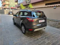 Usata Ford Kuga Titanium S 120 CV (88 kW) 2017 Grigio SUV