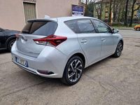Usata Toyota Auris Hybrid Active 99 CV (72 kW) 2016 Grigio Berlina