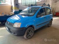 Usata Fiat Panda 4x4 Climbing 59 CV (43 kW) 2005 Blu Utilitaria