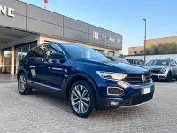 Usata VW T-Roc Advance 116 CV (85 kW) 2020 Blu SUV
