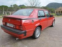 Usata Alfa Romeo 75 Quadrifoglio Verde 165 CV (121 kW) 1991 Rosso Berlina
