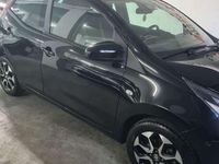 Usata Toyota Aygo 72 CV (52 kW) 2021 Nero Utilitaria