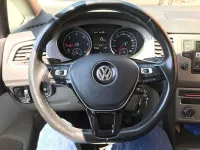 Usata VW Golf Sportsvan Comfortline 110 CV (80 kW) 2016 Oro Monovolume