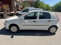 Usata Fiat Punto Active 60 CV (44 kW) 2010 Bianco Utilitaria