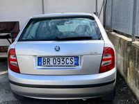 Usata Skoda Fabia 101 CV (74 kW) 2001 Grigio Berlina