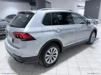 Usata VW Tiguan Life 122 CV (89 kW) 2022 Argento SUV