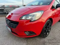 Usado Opel Corsa 90 HP (66 kW) 2016 Vermelho Citadino