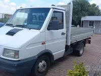 Usata Iveco Daily 86 CV (63 kW) 1999 Bianco