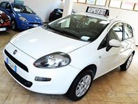 Usata Fiat Punto Lounge 77 CV (56 kW) 2014 Bianco Utilitaria