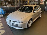 Usata Alfa Romeo 147 GTA 252 CV (185 kW) 2005 Grigio sterling Utilitaria